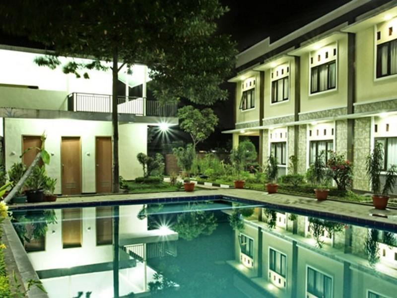 Gumilang Hotel Bogor Eksteriør billede