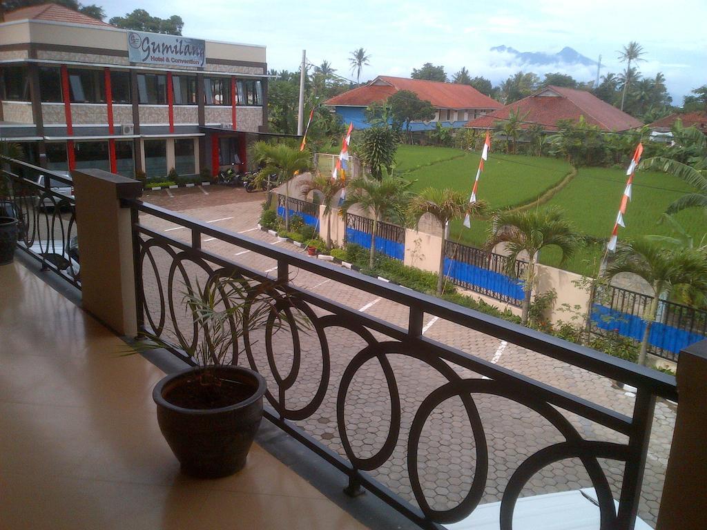 Gumilang Hotel Bogor Eksteriør billede