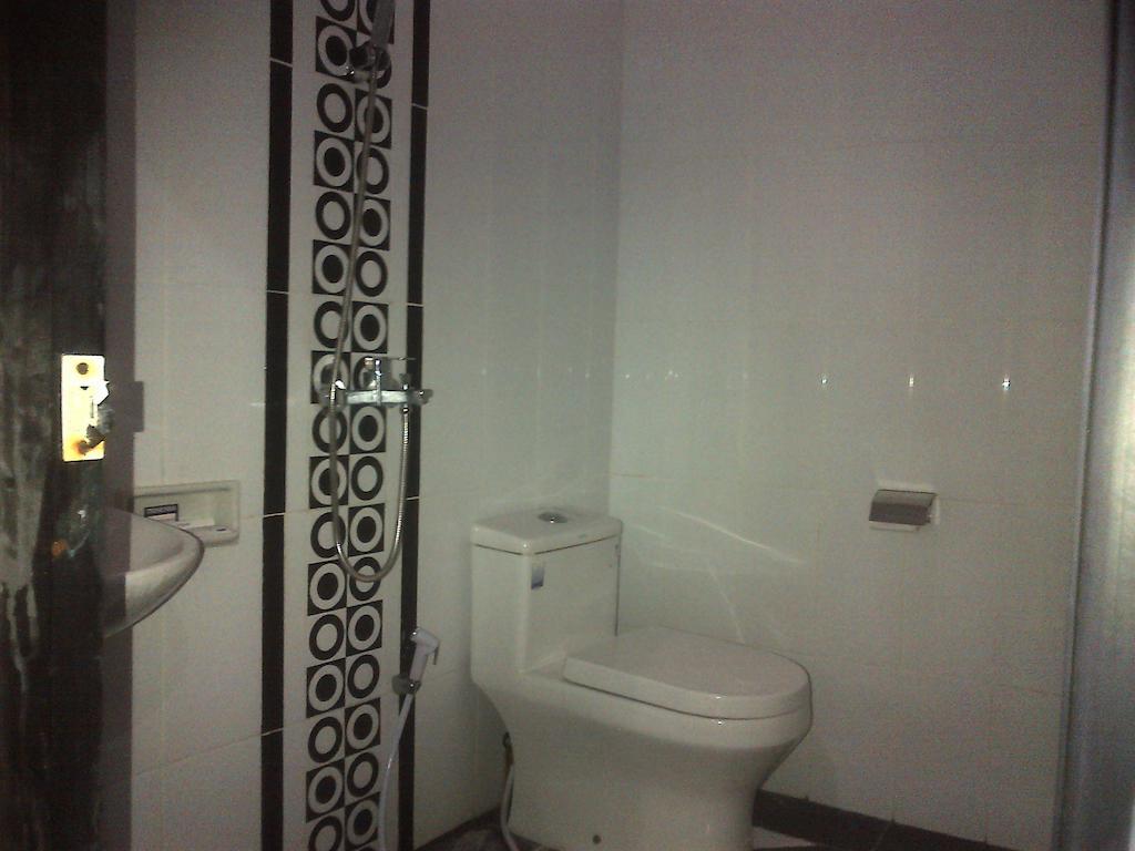 Gumilang Hotel Bogor Værelse billede